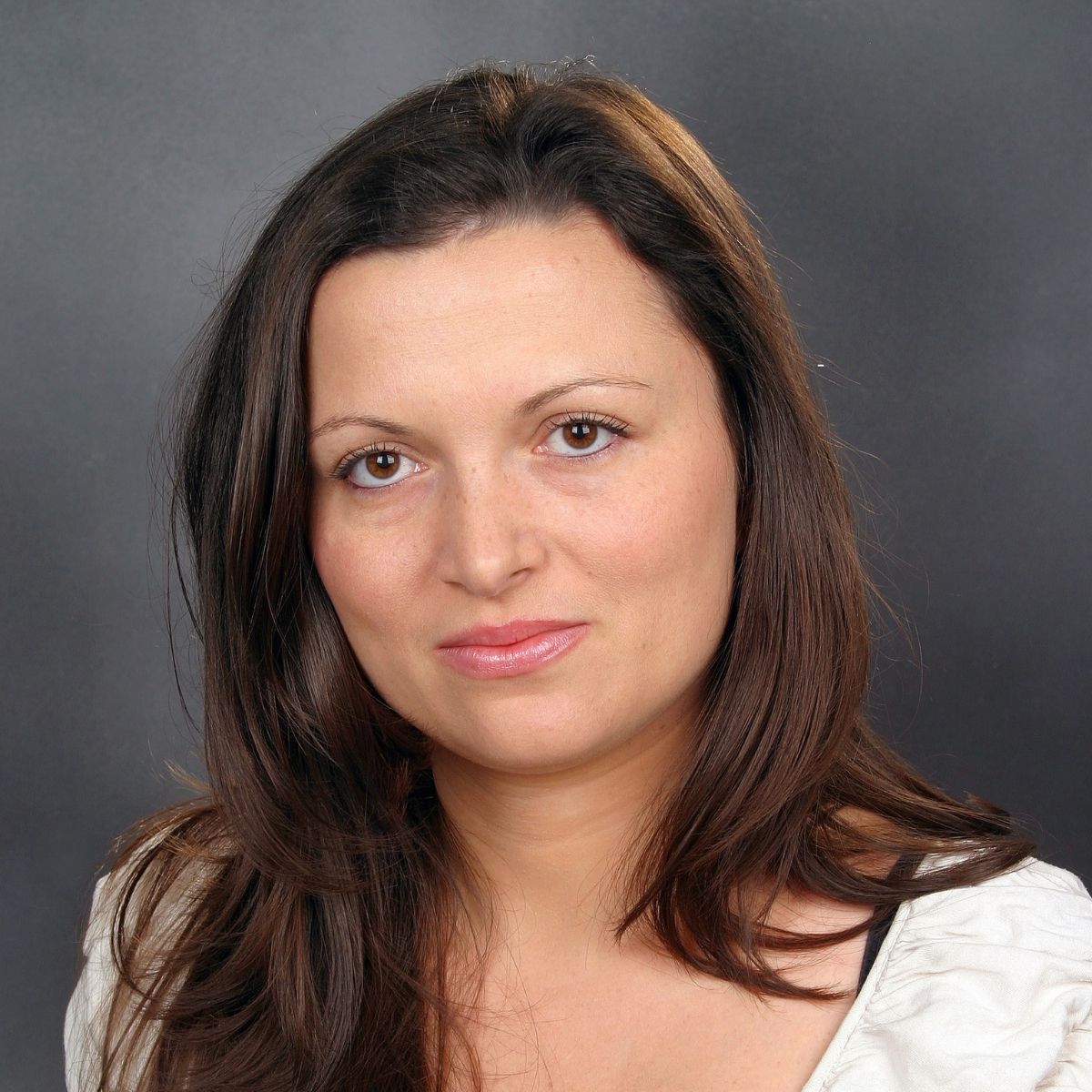 Силвия Николова